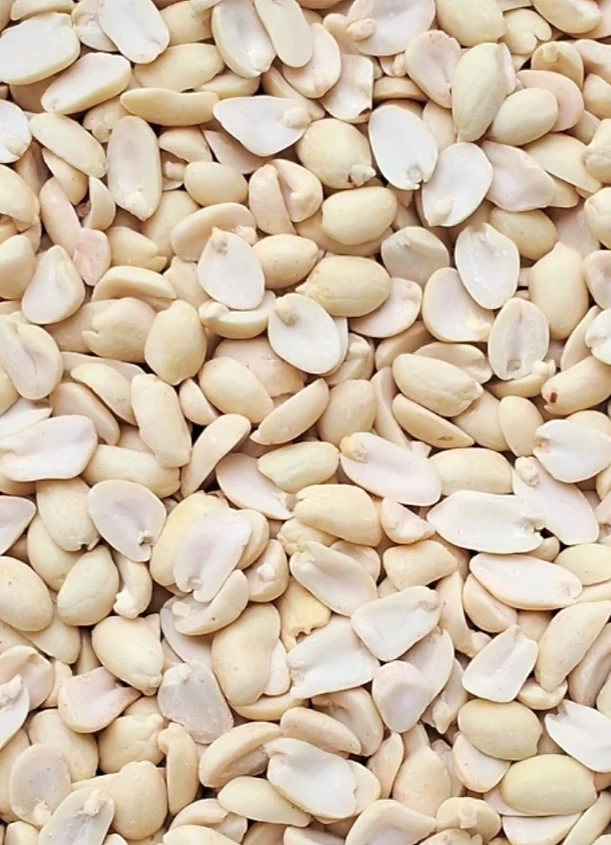 Split Blanched Peanuts